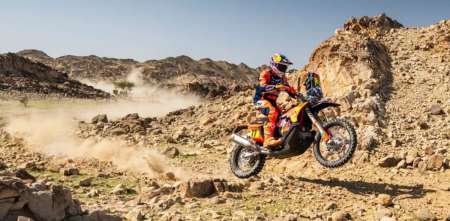 Dakar 2026: ¡El más veloz! Luciano Benavides se impuso en la Etapa 7 en Motos