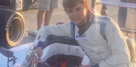 Tiene 14 años, su ídolo es Fangio y fue campeón en Estados Unidos ¿De quién se trata?