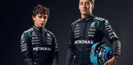 F1: Mercedes presentó su indumentaria para la temporada 2026