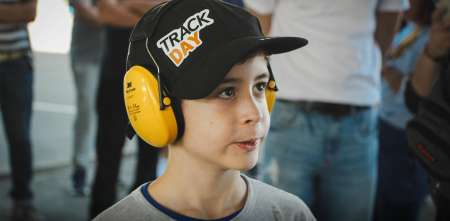 Tiene 9 años y ya diseña su propio auto con motor V8: el ambicioso proyecto que sorprende al automovilismo argentino