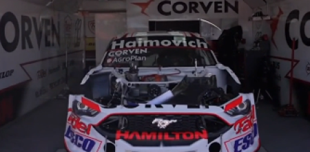 TC: ¡Todo listo! El Mustang de Werner llegó a El Calafate