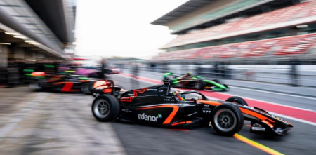 F2: Varrone fue sexto en la mañana de test de pretemporada en Barcelona