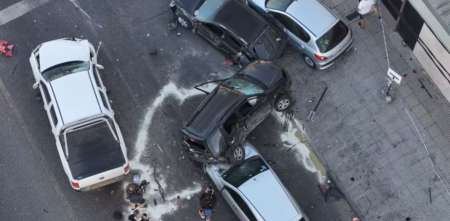 Impactantes imágenes de un choque entre siete autos en Quilmes