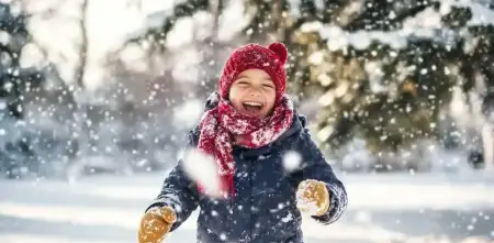 Salud y bienestar: ¿Por qué la hidratación de los niños es crítica incluso con el frío polar?