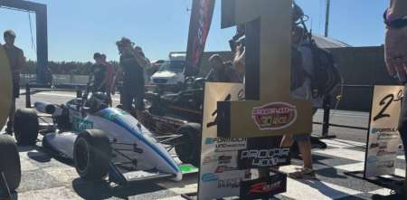 Fórmula Uno Argentina: Yasbik comienza su reinado como campeón con un doble triunfo