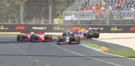 F3: ¡Se la jugó! Mattia Colnaghi arriesgó para avanzar, pero un trompo lo retrasó