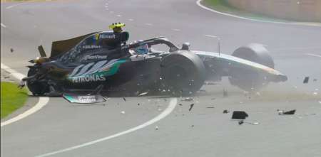 F1: el fortísimo golpe de Kimi Antonelli que provocó un ofuscado gesto de Toto Wolff