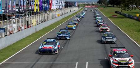 TCR South America: Pernía fue sancionado y cambió el clasificador de la segunda carrera en Curvelo