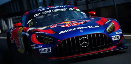 Max Verstappen se queda con la pole en la NLS2 en el Nordschleife por casi dos segundos