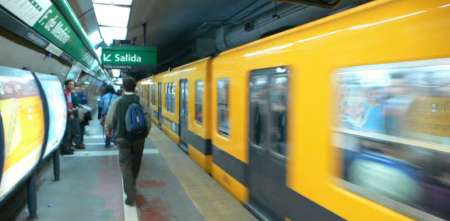 La Línea D de Subte extenderá su horario de servicio por los shows de AC/DC en River