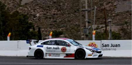 Top Race: Flaqué pisó fuerte de local y lideró el segundo entrenamiento en El Zonda