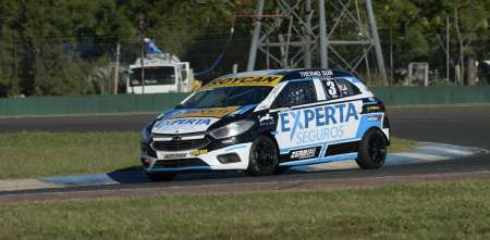 Turismo Pista: Matías Canapino fue el gran protagonista del sábado en Concordia