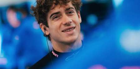 F1: Colapinto les mandó un mensaje a los fans argentinos tras el filming day en Silverstone