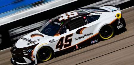 NASCAR: un Reddick imparable conquistó su quinta victoria del año en el óvalo de Kansas