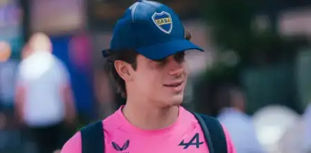 Colapinto festejó el triunfo de Boca ante River en la previa del Road Show con Alpine en Buenos Aires