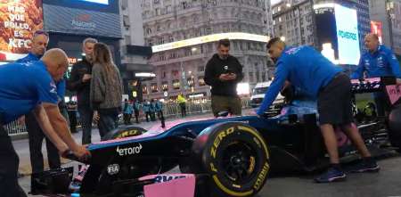 El detrás de escena de Alpine en el Obelisco: así fue el operativo para fotografiar el F1 de Colapinto