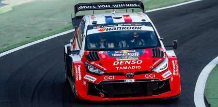 WRC: Ogier mantiene el dominio y Solberg se acerca bajó la lluvia en el Rally de Islas Canarias