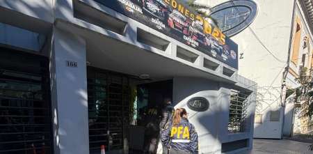 La Justicia Federal allanó la sede de la ACTC y a equipos del TurCar 2000