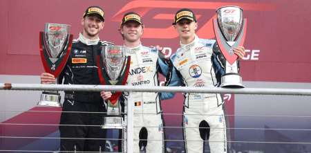 GT World Challenge Europe: Nacho Montenegro y Matisse Lismont ganaron la segunda carrera de la Silver Cup en Brands Hatch