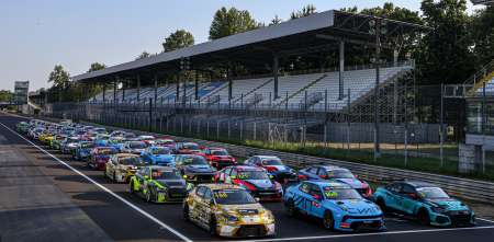 TCR World Tour: con la continuidad de Guerrieri y el debut de un joven argentino, el Mundial de Turismo arranca en Misano