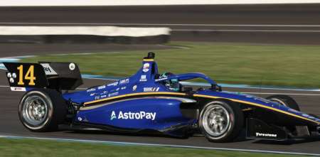 Indy NXT: De Tullio se sobrepuso a un problema mecánico y logró otra pole en Indianápolis
