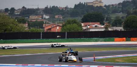 F4 Italiana: Thiago Palotini avanzó posiciones y finalizó P25 en Misano