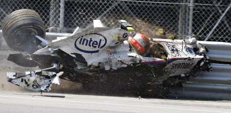 F1: así fue el aterrador accidente que sufrió Robert Kubica en el GP de Canadá 2007