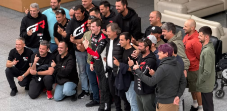 La alegría de Juan Cruz Yacopini en el recuentro con su equipo tras su accidente