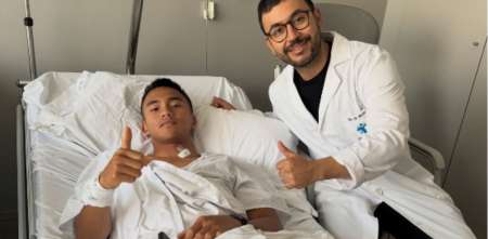 Mario Aji fue operado tras su fractura cervical y comienza su recuperación en Barcelona
