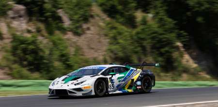 CIGT: buena remontada de Lautaro De la Iglesia durante la carrera sabatina en Vallelunga