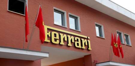 F1: Hamilton ganó en Barcelona y Ferrari amaneció en Maranello con una imagen que sorprendió a los tifosi