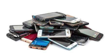 Por qué los fabricantes quieren que los usuarios cambien menos seguido de celular