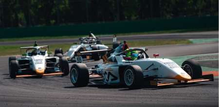 F4 Italiana: los pilotos del Alpha 54 Racing cerraron la actividad en Monza