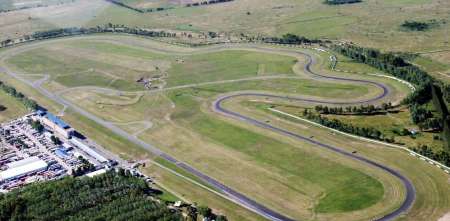 ¡Acá no se larga! El insólito piquete que paralizó una carrera en el autódromo de La Plata