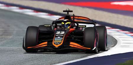 F2: Nico Varrone puso primera en Silverstone y terminó 19° en la práctica libre