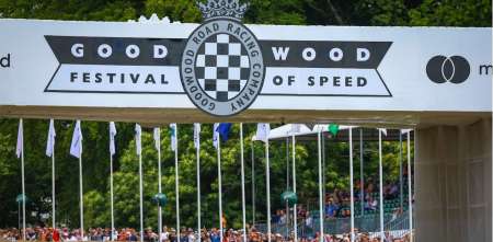 A qué hora y dónde ver a Colapinto en el Festival de Goodwood con el Lotus V8