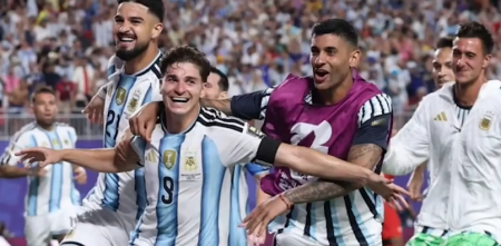 TC: así vivieron los pilotos el partido de Argentina en cuartos de final