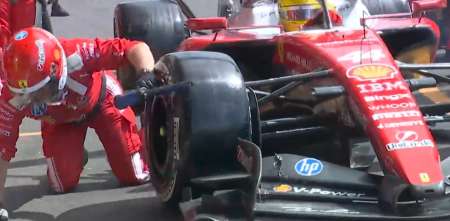 F1: ¡Cuidado Lewis! Hamilton y el insólito momento con un mecánico en los boxes del GP de Bélgica
