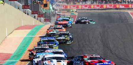 El piloto histórico que vuelve al TC tras casi un año de ausencia y manejará un Ford Mustang