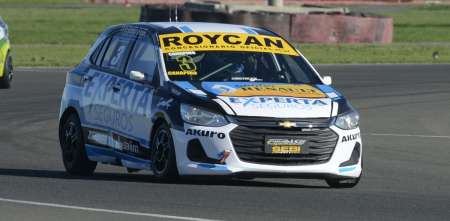 Turismo Pista: Agustín Canapino llegó dentro del top diez y Mariano Werner remontó desde el fondo en la Carrera de los 300 Pilotos