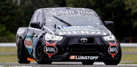 TC Pick Up: Palazzo superó a Fritzler y obtuvo la pole position en el último giro en Rosario