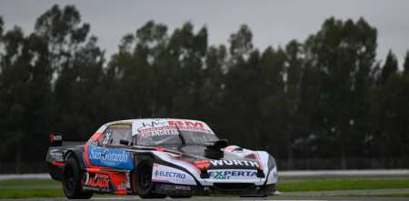 TC Mouras: Valentino Alaux se quedó con un carreron en La Plata y obtuvo su primer triunfo en la categoría