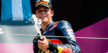 Moto3: Perrone y una visión optimista sobre sus posibilidades de triunfar: "Tarde o temprano va a llegar"