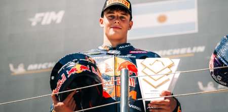 Valentín Perrone y el sueño de escalar a Moto2: "La idea es poder pegar el salto en 2028"