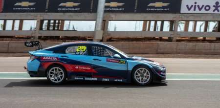 TCR South America: ¡Pole en el patio de su casa! Girolami fue el más rápido de la clasificación en El Cabalén