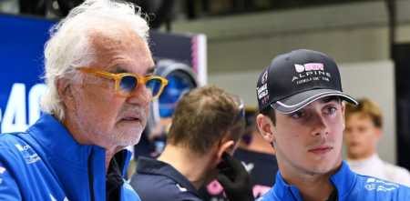 F1: la reacción de Briatore cuando le preguntaron sobre la renovación de Colapinto
