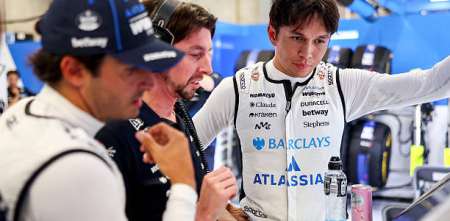 Albon reveló por qué comparte información con Sainz dentro de Williams