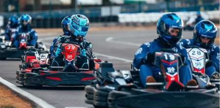 George Russell compartió una jornada de karting con 170 empleados de Mercedes en Silverstone