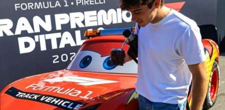 F1: el divertido encuentro entre Colapinto y el Rayo McQueen en Monza