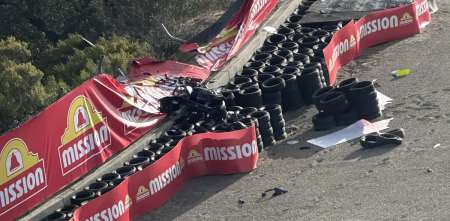 VIDEO: Brutal golpe en Laguna Seca: un Porsche atravesó la valla y desapareció entre los árboles